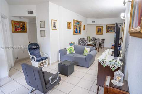 17425 NW 75th Pl 101, Hialeah FL - photo 22 of 37