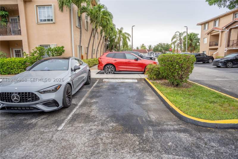 3 bedroom Condominium at 17425 NW 75th Pl 101, Poinciana Lakes Villas Co, Hialeah — photo 5