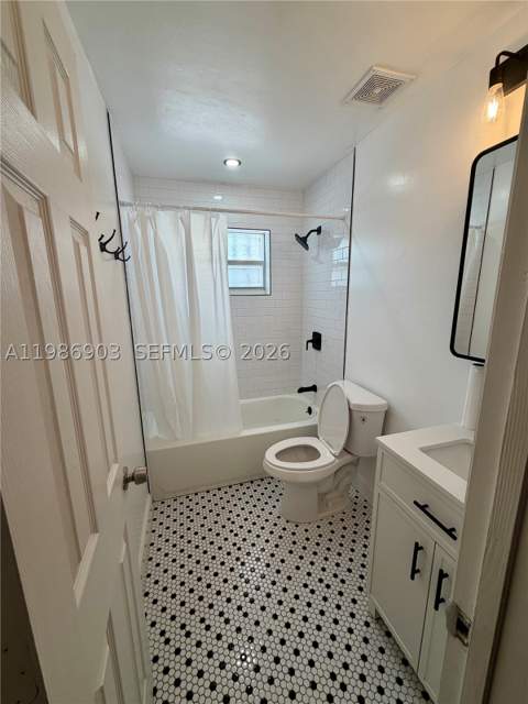 11201 NE 3rd Ave, Miami FL - photo 20 of 29