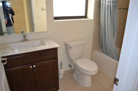 164 NE 23rd Ter, Homestead FL - photo 12 of 99
