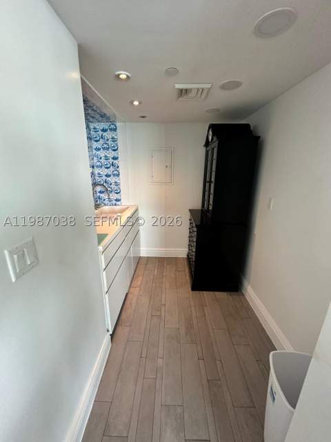 1100 West Ave 1606, Miami Beach FL - photo 8 of 9