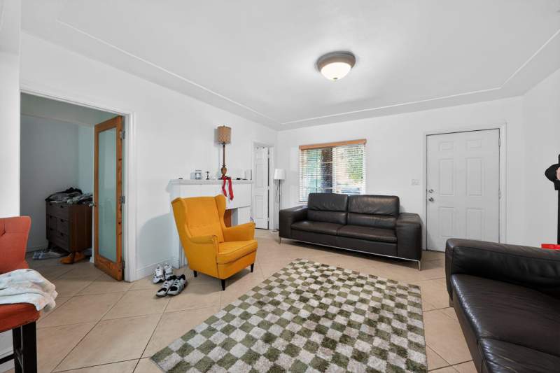3 bedroom SingleFamilyResidence at 2131 Biarritz Drive, Isle Of Normandy Miami Vie, Miami Beach — photo 4