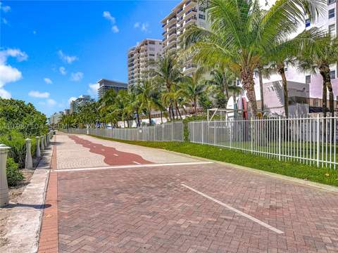 6061 Collins Ave 12D, Miami Beach FL - photo 6 of 54