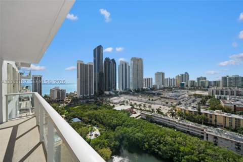 230 S 174th St 2202, Sunny Isles Beach FL - photo 6 of 44