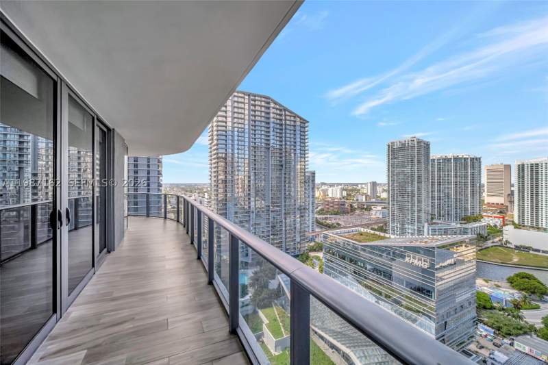3 bedroom Condominium at 801 S Miami Ave 2909, 801 SMA RESIDENCES CONDO, Miami — photo 1