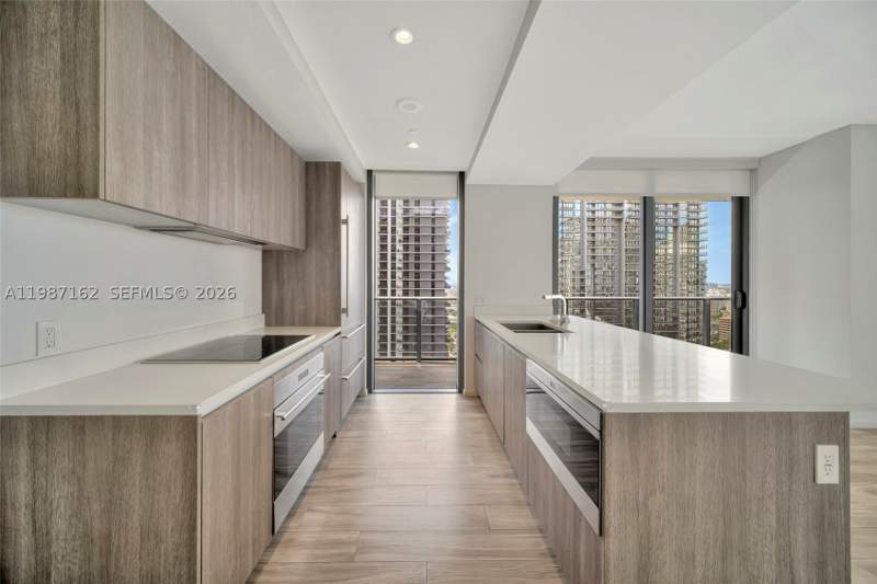 3 bedroom Condominium at 801 S Miami Ave 2909, 801 SMA RESIDENCES CONDO, Miami — photo 2