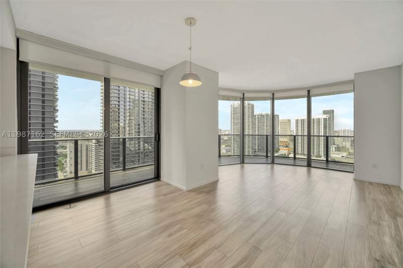 3 bedroom Condominium at 801 S Miami Ave 2909, 801 SMA RESIDENCES CONDO, Miami — photo 5