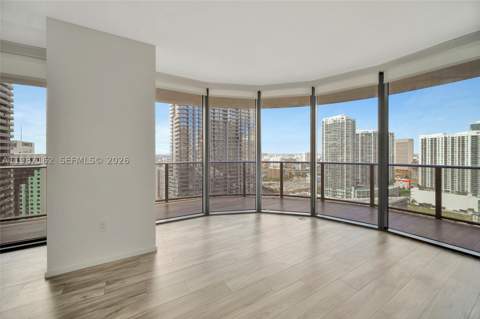801 S Miami Ave 2909, Miami FL - photo 8 of 40