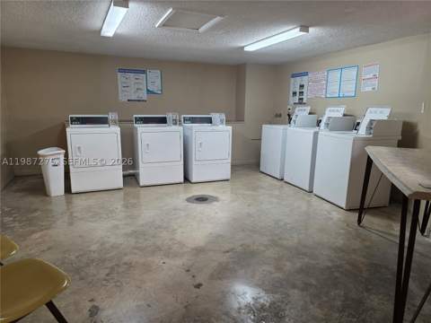 8615 NW 8th St 319, Miami FL - photo 11 of 22