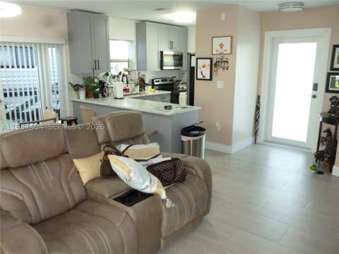 19372 SW 119th Ct, Miami FL - photo 18 of 35