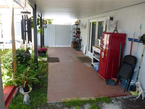 19372 SW 119th Ct, Miami FL - photo 8 of 35
