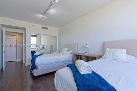 3250 NE 1st Ave 1006, Miami FL - photo 11 of 25
