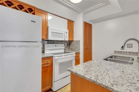 6580 W 27th Ct 58-12, Hialeah FL - photo 9 of 23