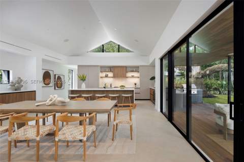 1701 Micanopy Ave, Coconut Grove FL - photo 11 of 35