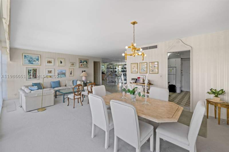2 bedroom Condominium at 5055 Collins Ave 5M, Crystal House Condo, Miami Beach — photo 4