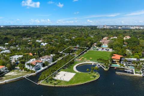 3373 Poinciana Ave, Miami FL - photo 7 of 20