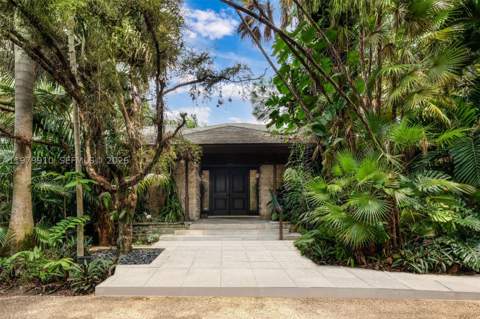3373 Poinciana Ave, Miami FL - photo 8 of 20