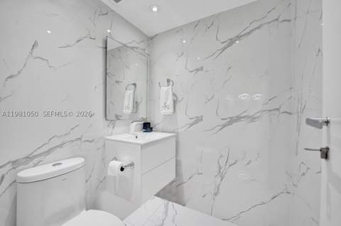 20281 E Country Club Dr 2209, Aventura FL - photo 18 of 81
