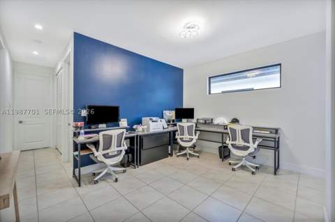 4346 NW 81st Ave, Doral FL - photo 13 of 49