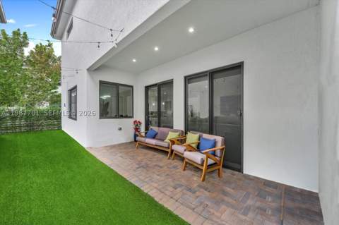4346 NW 81st Ave, Doral FL - photo 23 of 49