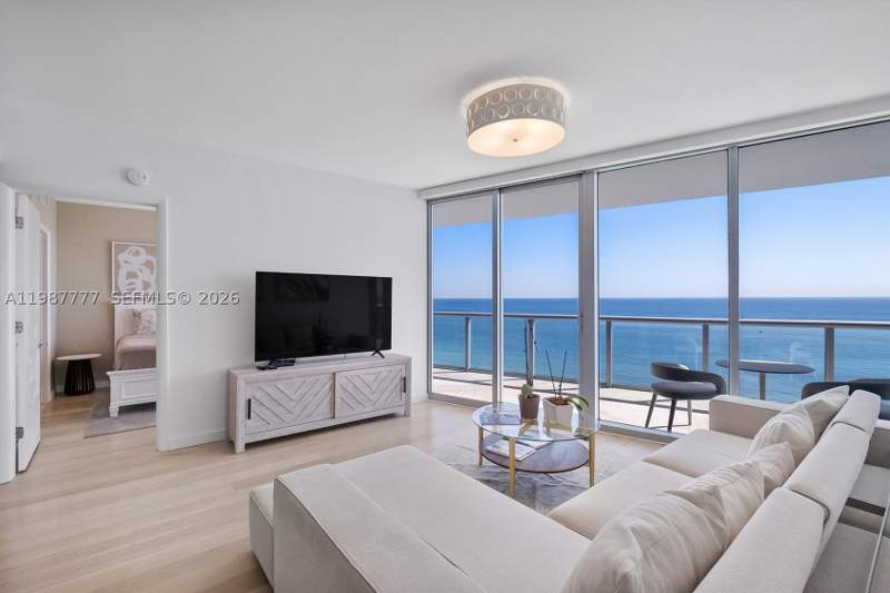 2 bedroom Condominium at 17001 Collins Ave 2702, Jade Beach Condo, Sunny Isles Beach — photo 4