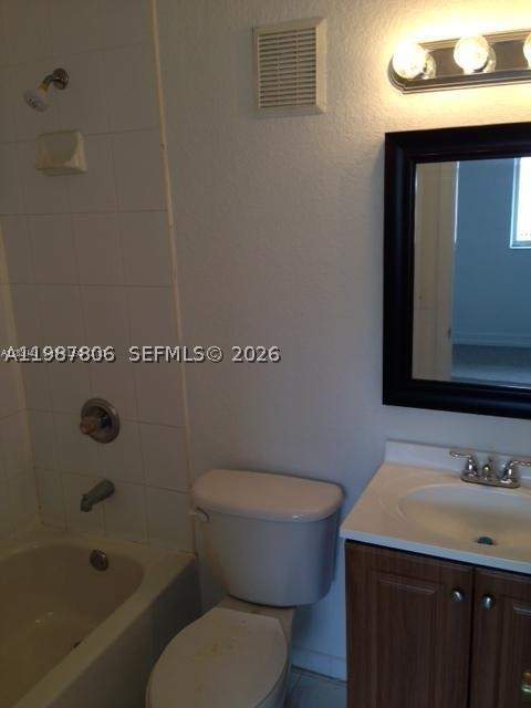 7905 NW 8 St 8A, Miami FL - photo 16 of 24