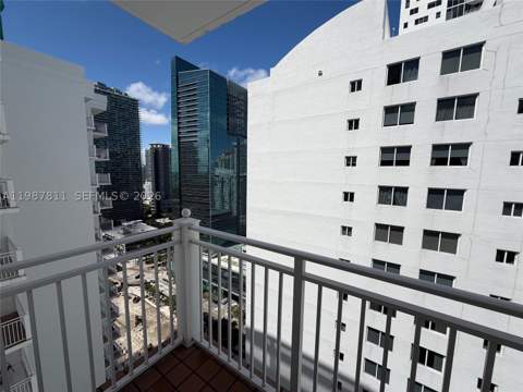 185 SE 14th Ter 2701, Miami FL - photo 14 of 25