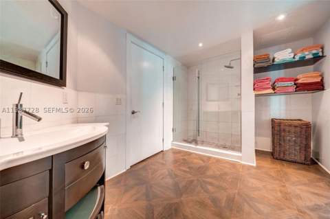 448 Ocean Dr 302, Miami Beach FL - photo 13 of 23