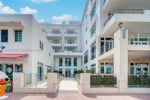 448 Ocean Dr 302, Miami Beach FL - photo 22 of 23