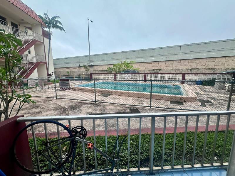 1 bedroom Condominium at 2385 NW 11th St B16, Sanderling Apts Condo, Miami — photo 5