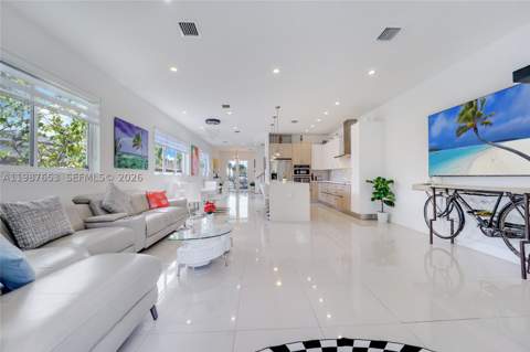 2943 SW 23rd St, Miami FL - photo 10 of 19