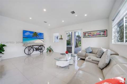 2943 SW 23rd St, Miami FL - photo 7 of 19