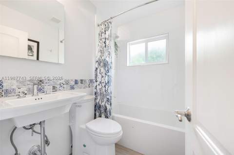 809 Angelo Ave, Coral Gables FL - photo 16 of 25