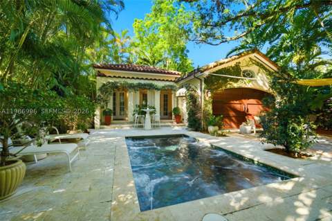 1231 Catalonia Ave, Coral Gables FL - photo 12 of 71