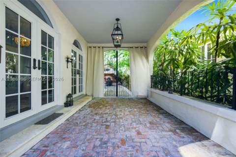 1231 Catalonia Ave, Coral Gables FL - photo 15 of 71