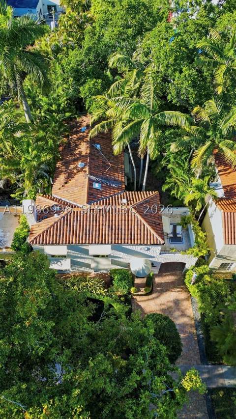 1231 Catalonia Ave, Coral Gables FL - photo 6 of 71