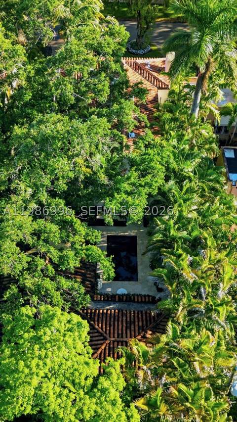 1231 Catalonia Ave, Coral Gables FL - photo 7 of 71