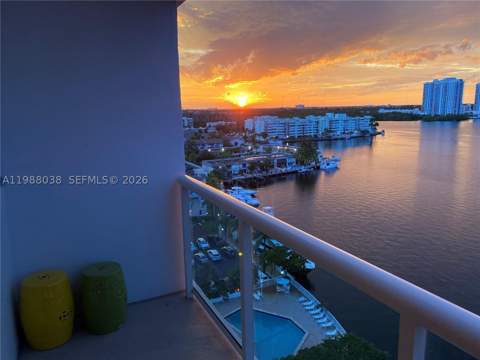 2841 NE 163rd St 1007, North Miami Beach FL - photo 21 of 30