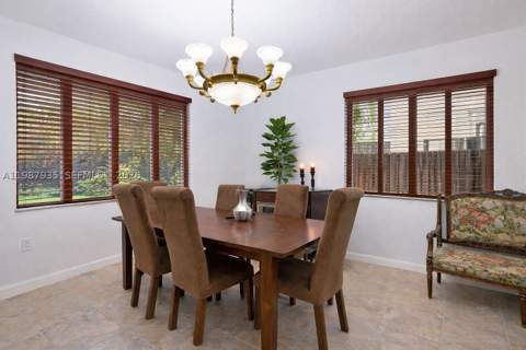16479 SW 50th Ter, Miami FL - photo 14 of 54