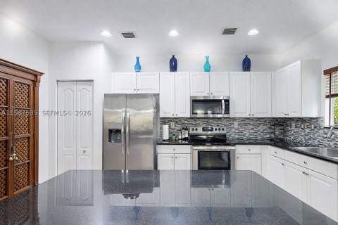 16479 SW 50th Ter, Miami FL - photo 20 of 54
