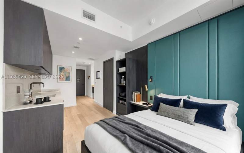 0 bedroom Condominium at 20 NE 11 St 2306B, Eleven Hotel And Residence, Miami — photo 2