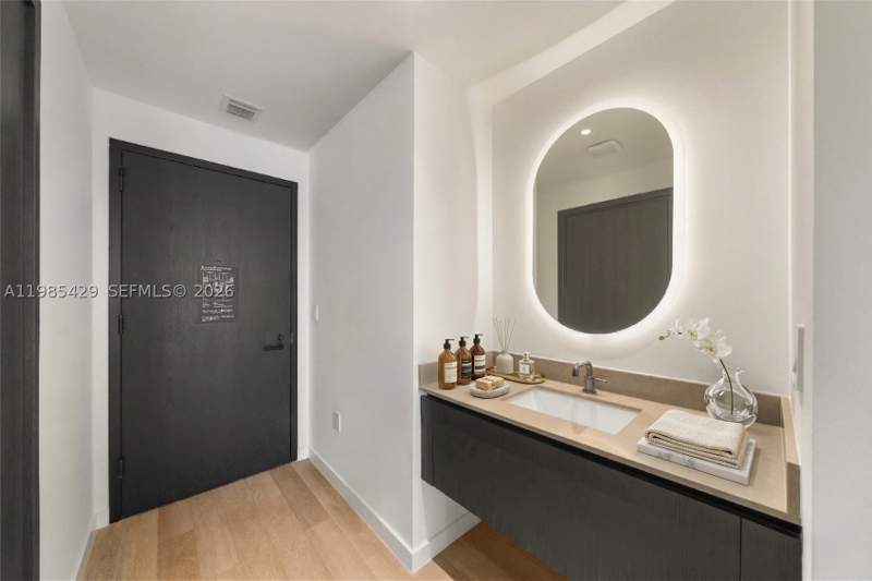 0 bedroom Condominium at 20 NE 11 St 2306B, Eleven Hotel And Residence, Miami — photo 3