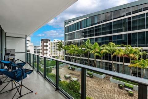 2960 NE 207th Street 708, Aventura FL - photo 6 of 33