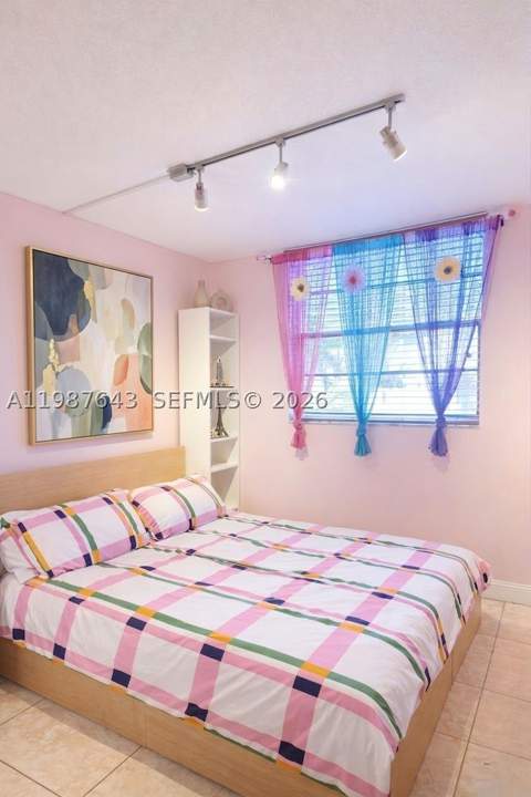 5055 NW 7th St 206, Miami FL - photo 11 of 23