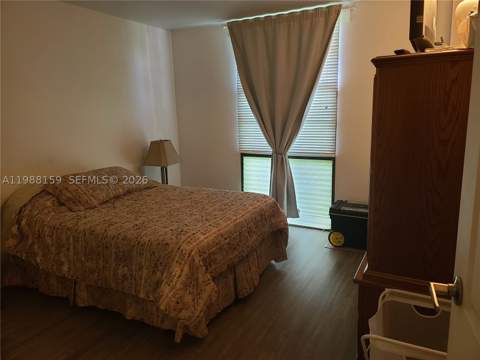 3475 N Country Club Dr 202, Aventura FL - photo 17 of 23