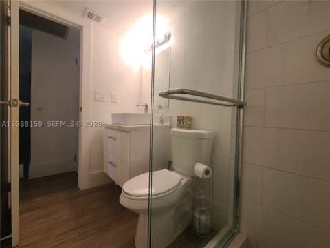 3475 N Country Club Dr 202, Aventura FL - photo 19 of 23