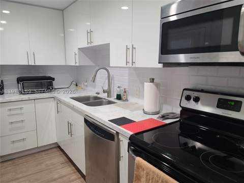 3475 N Country Club Dr 202, Aventura FL - photo 22 of 23