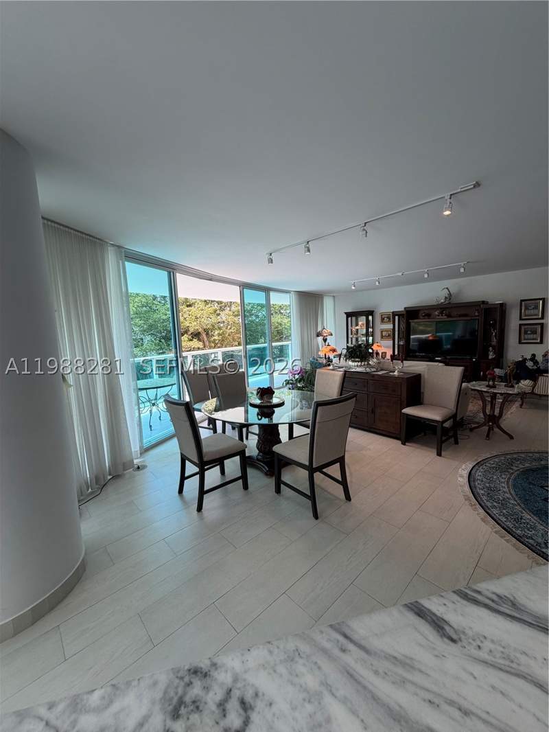2 bedroom Condominium at 2127 Brickell Ave 502, Bristol Tower Condo, Miami — photo 5