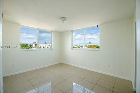 1990 Marseille Dr 402, Miami Beach FL - photo 24 of 45