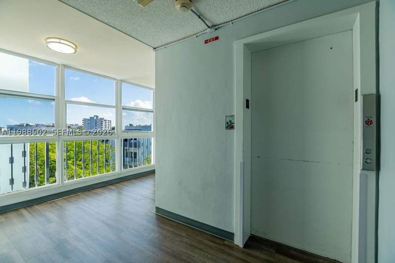 2 bedroom Condominium at 1990 Marseille Dr 402, Lisette Condo, Miami Beach — photo 5